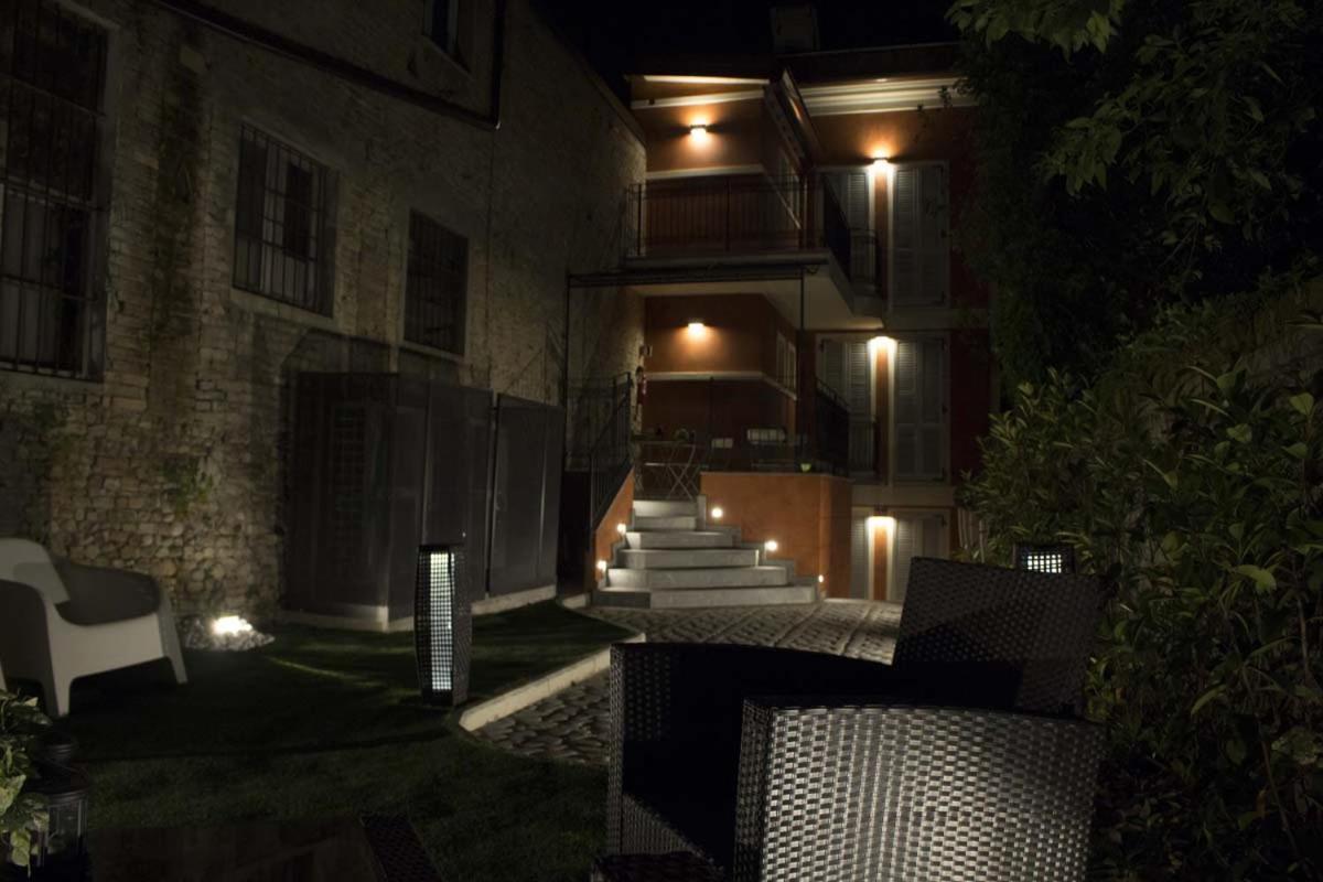 Palazzo Domanto Apartments Парма Екстер'єр фото