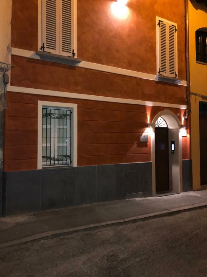 Palazzo Domanto Apartments Парма Екстер'єр фото